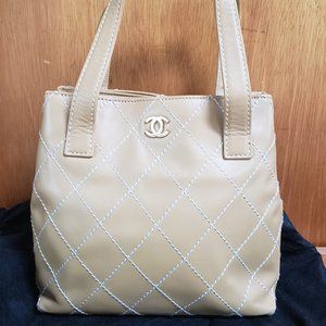 Authentic Chanel tan stitched leather Handbag